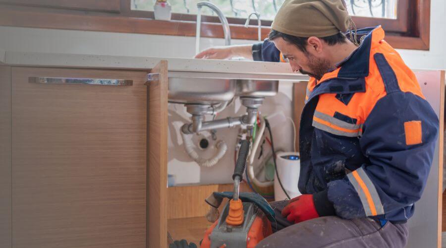 Professional tankless water heater installation in Eminence, MO
